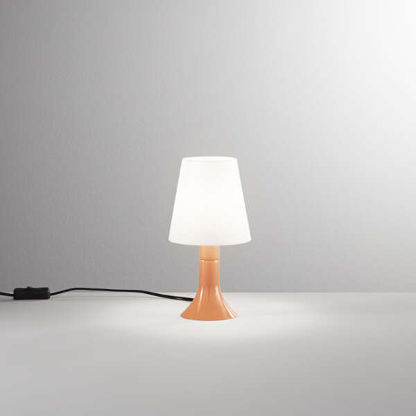 Lampe de table bingo avec base orange et diffuseur blanc 24,5 cm – Image 2